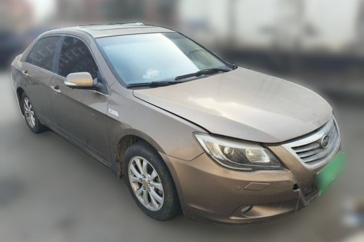 Used BYD G6 2012 1.5TID Automatic Prestige Edition
