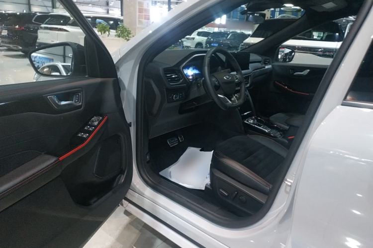 Used Ford Escape 2024 EcoBoost 245 Four-Wheel Drive ST-Line Pro Trim Driver Seat