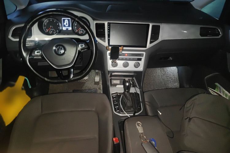 Used Volkswagen Golf Sportsvan 2016 230TSI Automatic Trend Edition