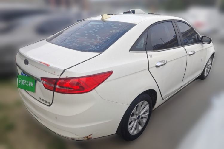 Used Ford Escort 2015 1.5L Automatic Fashion Model