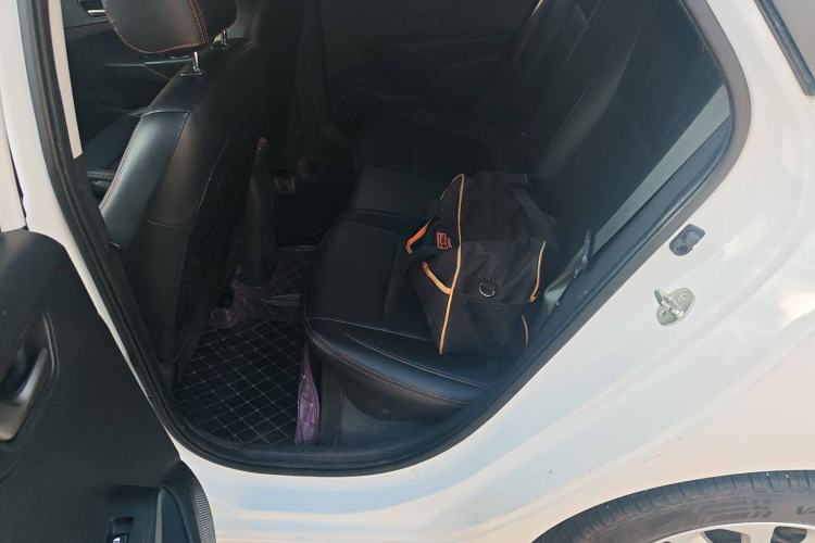 Used Hyundai Verna (new generation) 2016 1.4L Automatic Cool Edition GLS Left Rear Seat