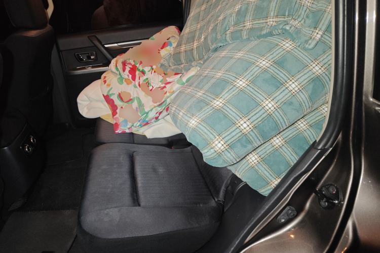 Used Mitsubishi Pajero 2015 3.0L Automatic Luxury Version China IV Standard