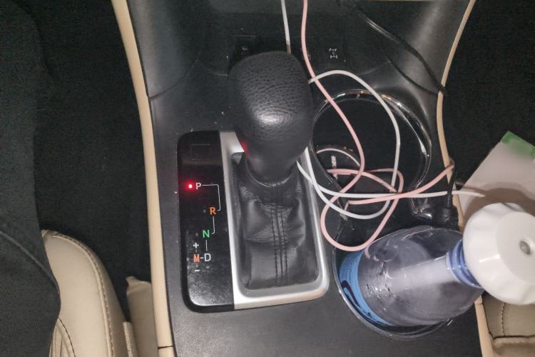 Used Toyota Highlander 2018 2.0T Four-Wheel Drive Elite Edition 7 Seats China VI Standard