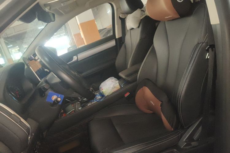 Used BYD Tang 2018 2.0T Automatic SmartConnect Luxury 7-Seater China V Emission Standard
