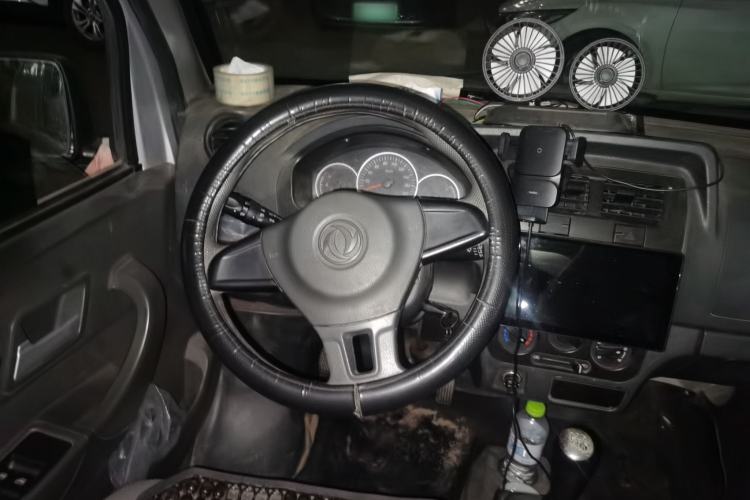 Used Dongfeng Xiaokang K05S 2019 1.2L Practical Version China VI Standard DK12 Steering Wheel