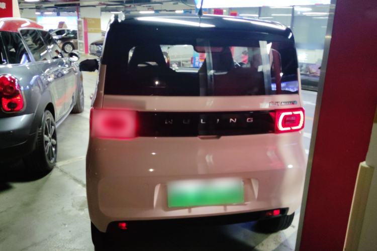 Used Wuling Hongguang MINIEV 2021 Macaron Premium Model – Lithium Iron Phosphate