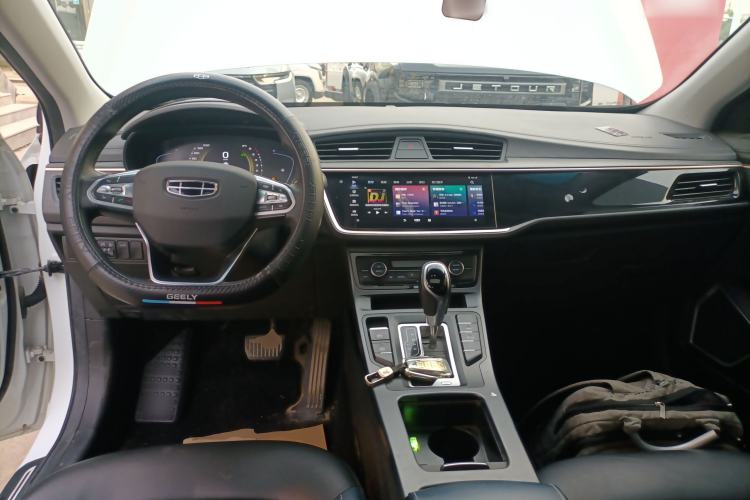 Used Geely Auto Emgrand GL 2021 UP 1.4T CVT Luxury Edition Center Console