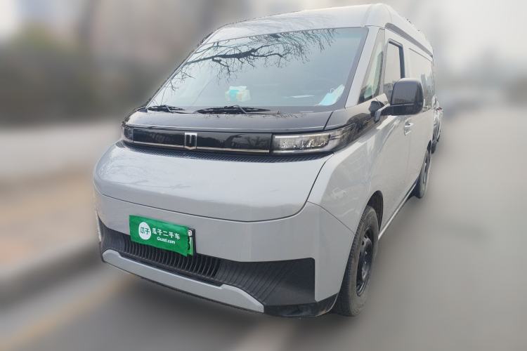 Used Farizon Super VAN 2025 Yucheng Action-Pak, Short-Axle 68kWh ZhiXin, 5-seater