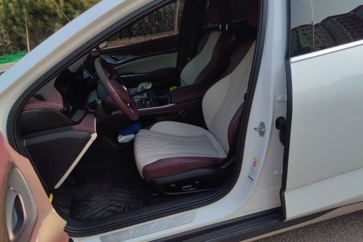 Used BYD Seal 2023 DM-i 1.5T 121km Flagship Model Left Front Seat