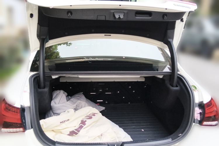 Used Mercedes-Benz A-Class 2022 Restyled A 200 L Sport Sedan Fashion Version