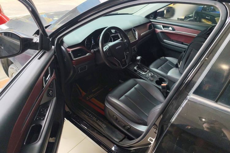 Used Haval H6 Coupe 2019 1.5T Automatic Two-Wheel Drive Ultra-Luxury Smart Connectivity Version China V Emission Standard