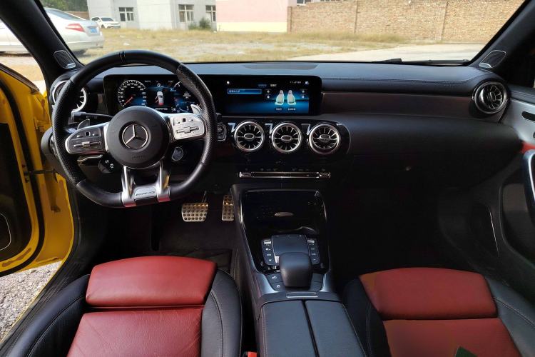 Used Mercedes-Benz A AMG 2020 AMG A 35 4MATIC Center Console
