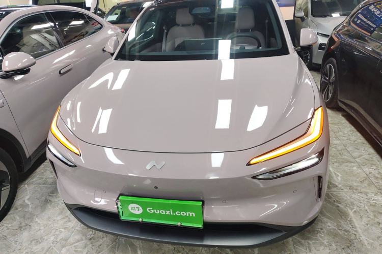 Used ONVO L60 2024 60 kWh All-Wheel Drive