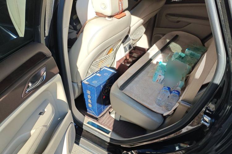 Used Cadillac SRX 2010 3.0L Luxury Edition Left Rear Seat