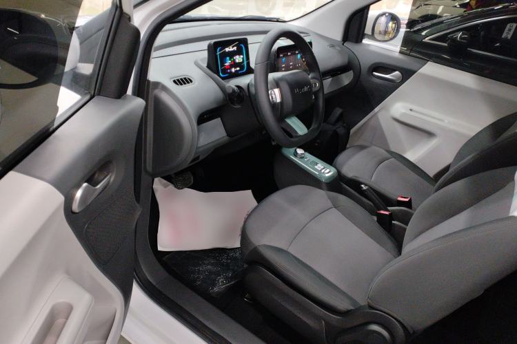 Used CHANGAN NEVO Lumin 2022 155 km – Refreshingly Sweet Edition
