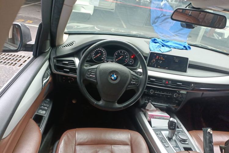 Used BMW X5  Steering Wheel