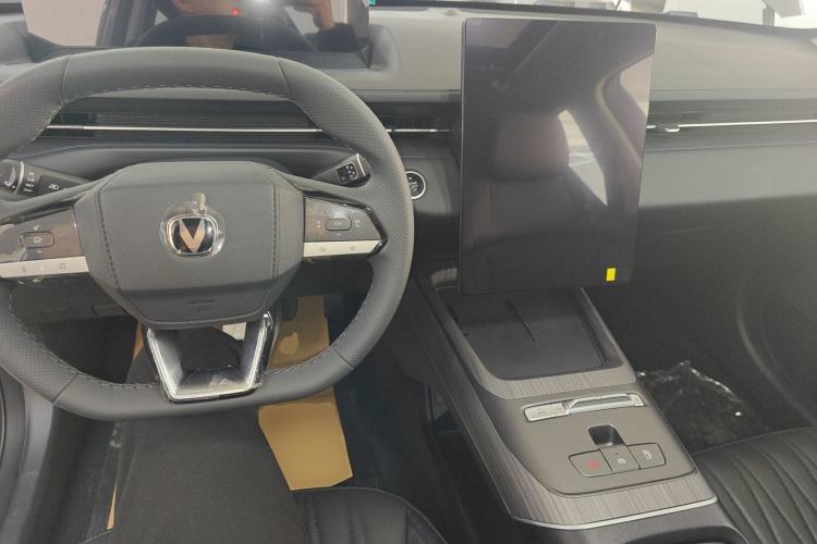 Used Changan Eado PHEV 2025 Smart New Blue Whale 145KM Battleship Edition
