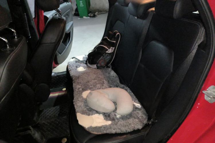 Used Mercedes-Benz B-Class 2017 B 200 Sport Edition Left Rear Seat