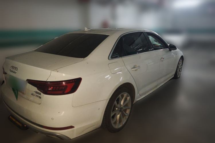 Used Audi A4L 2019 40 TFSI Fashion Version China V
