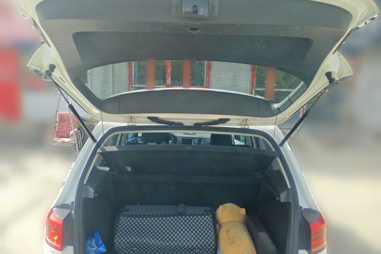 Used Volkswagen Golf Sportsvan 2016 230TSI Automatic Trend Edition
