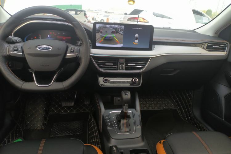 Used Ford Focus 2022 Hatchback EcoBoost 180 Automatic Performance Edition
