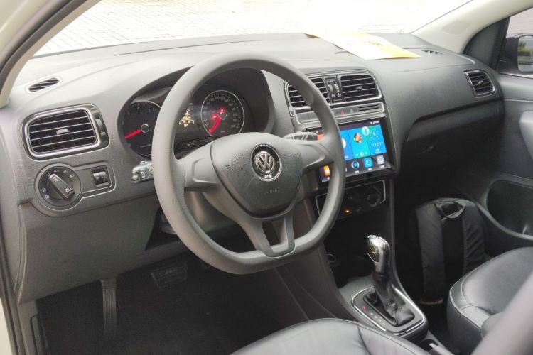 Used Volkswagen Polo 2014 1.6L Automatic Comfort Edition