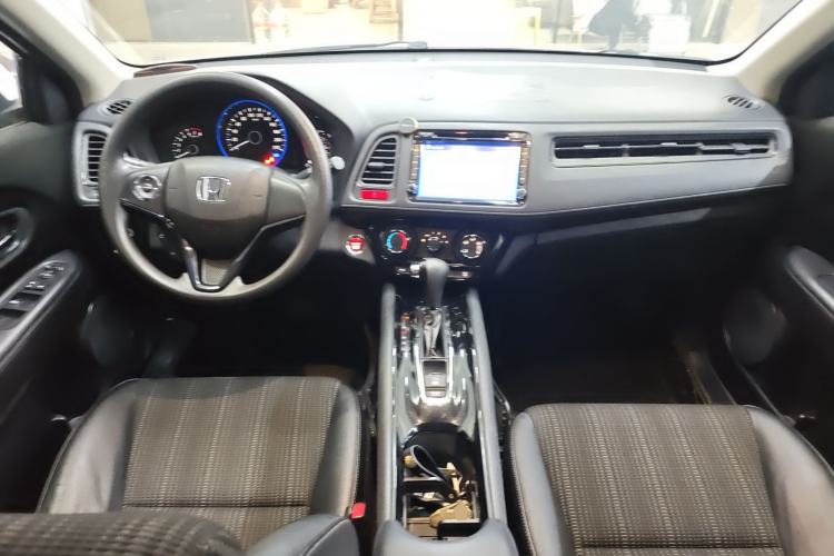 Used Honda Vezel 2016 1.8L CVT Front-Wheel Drive Pioneer Edition Center Console