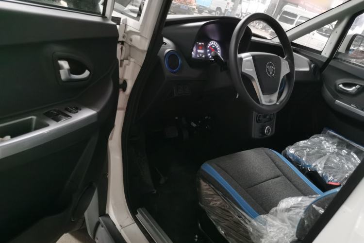 Used Foton Intelligent Blue Elf E7 2024 All-Electric Van Flat Roof 2 Seats EVE Energy 41.86 kWh
