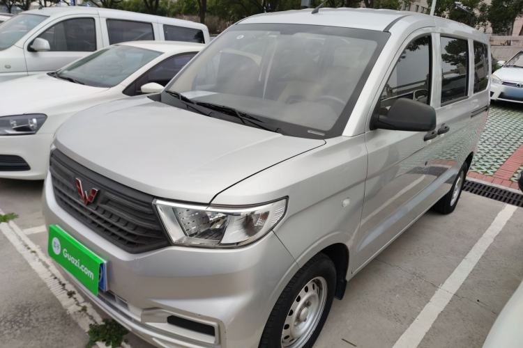 Used Wuling Hongguang V 2022 1.5L Jingqu Version Hydraulic Power Steering LAR