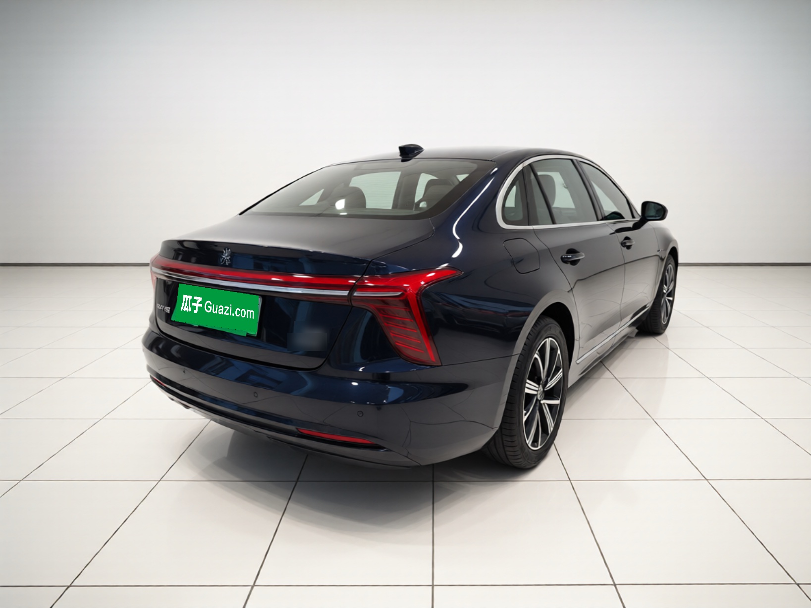 Hongqi H5 PHEV 2025 130 Super Hybrid Version — снимка 6