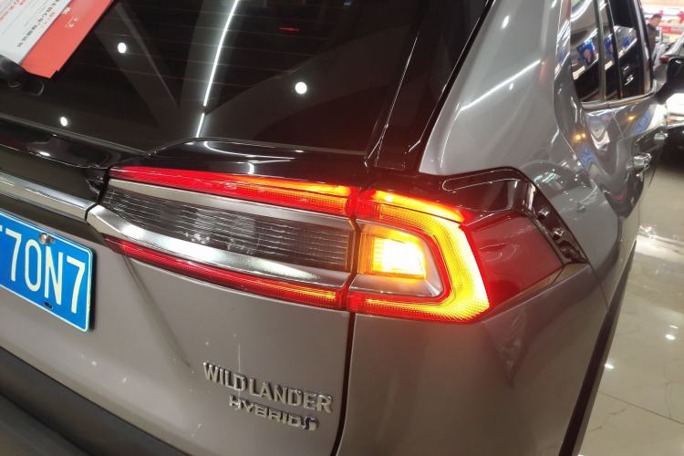 Used Toyota Wildlander 2023 Dual-Motor 2.5L E-CVT Four-Wheel Drive Prestige Edition