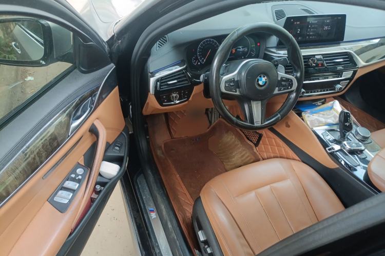 Used BMW 5 Series 2019 530Li Leading Model M Sport Package

