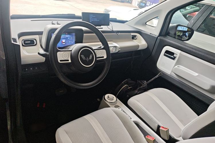 Used Wuling Air ev 2023 - Four Seats - Standard Edition
