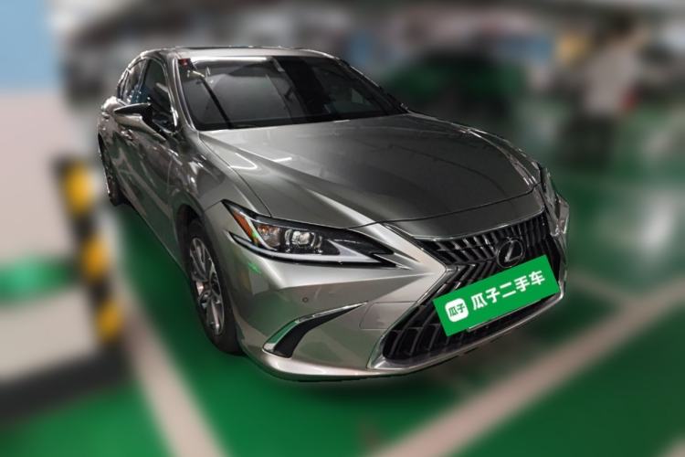 Used Lexus ES 2021 200 Excellence Edition
