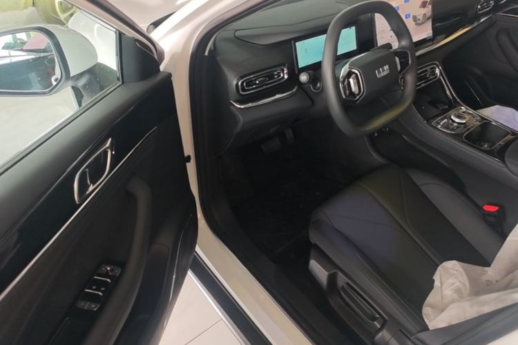 Used Geely Galaxy Stellar 6 2026 Model 125km Long-range Edition
