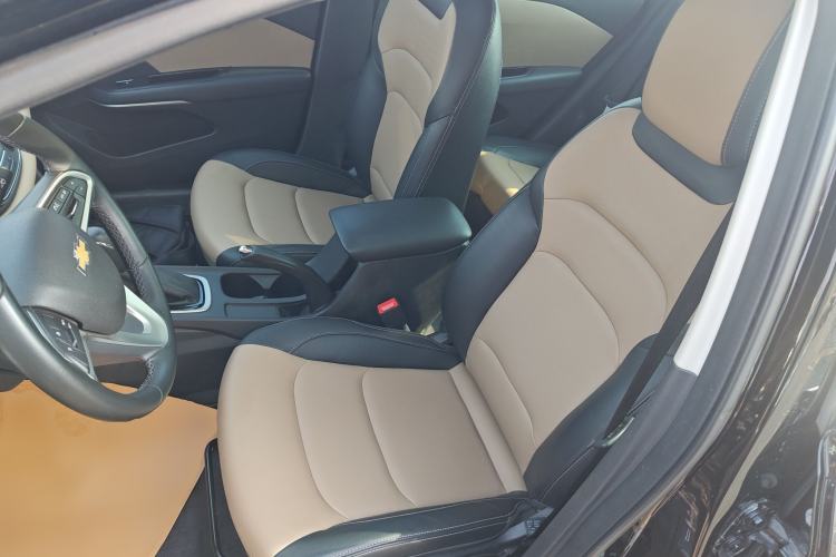 Used Chevrolet Monza 2020 320 Automatic Enjoyment Edition Left Front Seat