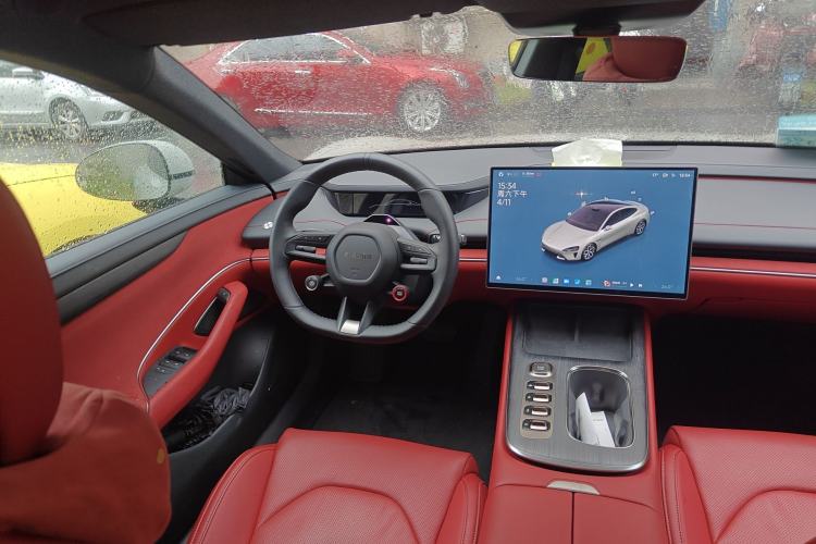 Used Xiaomi Auto SU7 2024 Rear-Drive Ultra-Long Range Advanced Pro-Level Intelligent Driving Version Steering Wheel