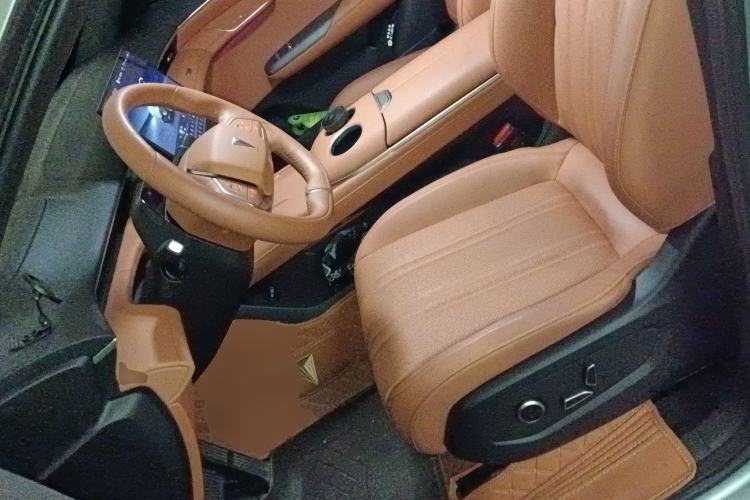 Used Deepal S07 2024 215Max Qiankun Intelligent Driving ADS SE Range-Extended Version
