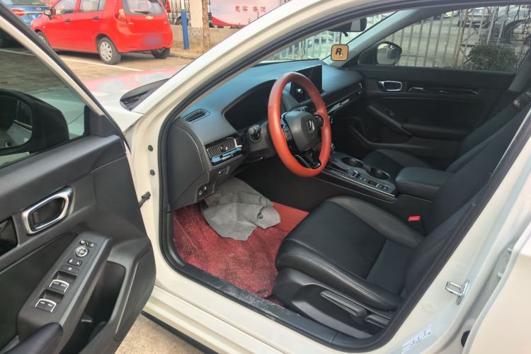 Used Honda Civic 2023 HATCHBACK 240TURBO CVT Zhiyue Edition Interior 3