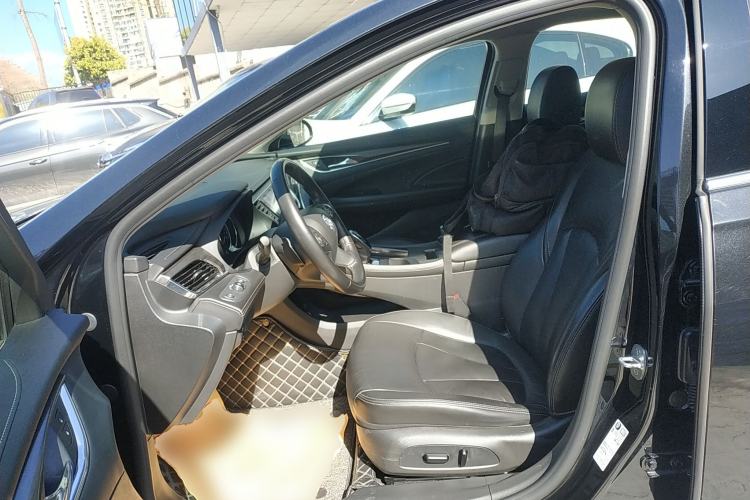 Used Buick LaCrosse 2022 552T Luxury Version
