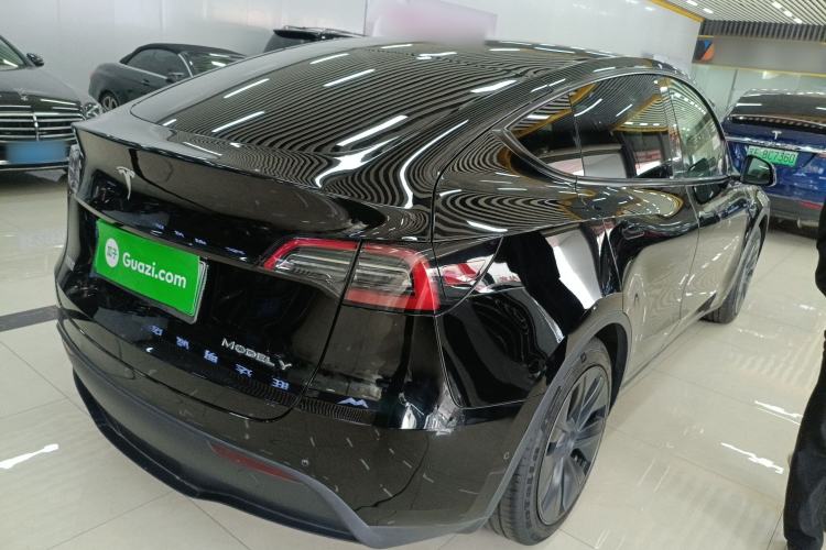 Used Tesla Model Y 2023 Rear-Wheel-Drive Version