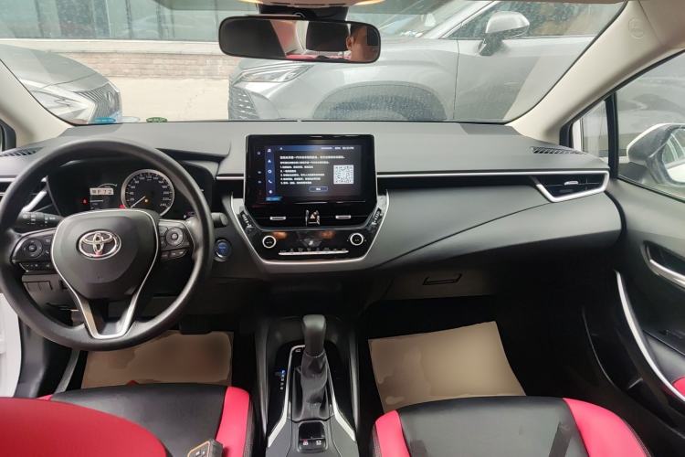 Used Toyota Corolla 2021 Dual-Motor 1.8L E-CVT Elite Edition Center Console