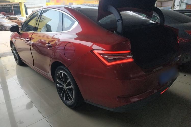 Used BYD Qin Pro 2018 1.5TI Automatic Smart Connect Luxe Model Exterior 2