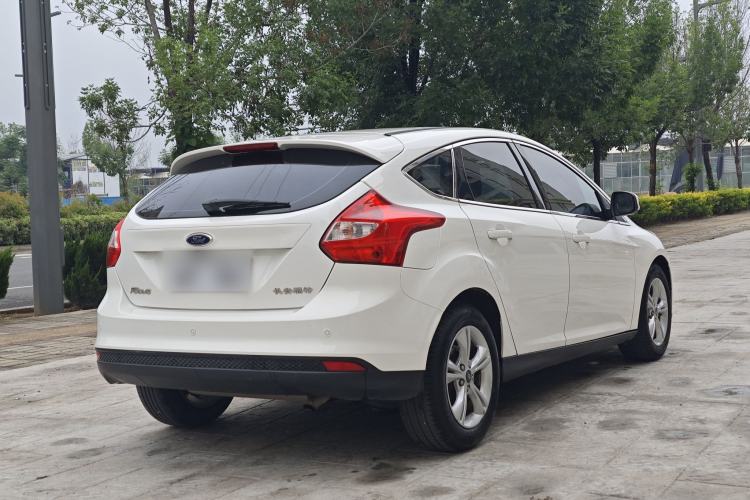 Used Ford Focus 2012 Hatchback 1.6L Manual Fashion Edition
