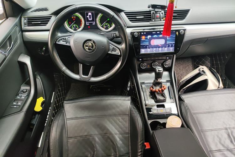 Used Skoda Superb 2018 TSI280 DSG Comfort Edition China V Standard Steering Wheel