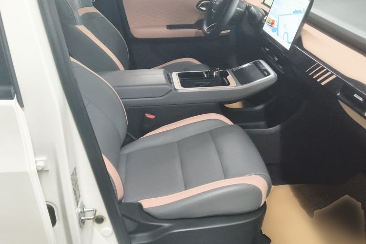 Used AION Y 2022 70 Intelligent Edition Lithium Iron Phosphate
