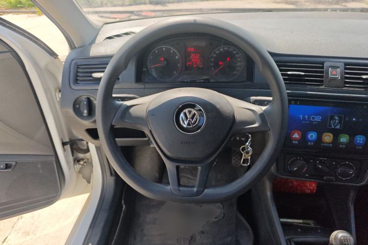 Used Volkswagen Santana 2019 1.5L Manual Fashion Edition China VI Standard Steering Wheel