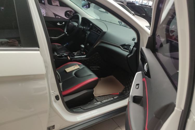 Used Venucia D60 2020 1.6L XL CVT Enjoyment Edition
