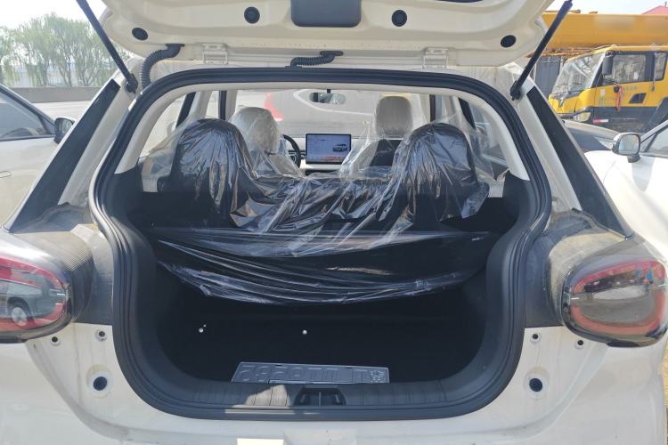 Used Dongfeng NAMMI 01 2025 330KM Youth Edition Trunk