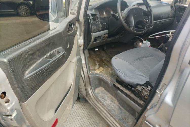 Used FORTHING Lingzhi 2013 M5 Q7 2.0L 7-Seater Long-Wheelbase Comfort Model